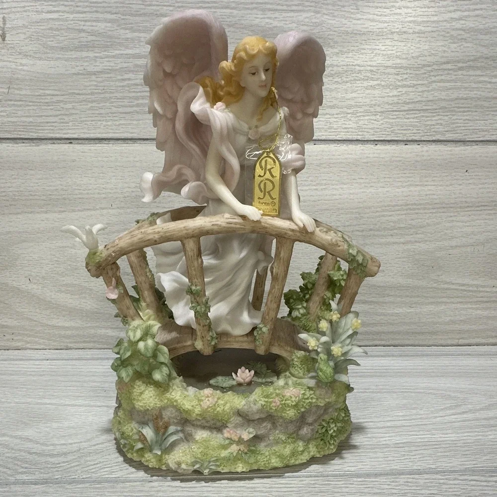 Roman Inc Seraphim Classic Garden Song 10.5x7x4.5